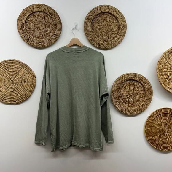 Free People Green Mock Neck Lightweight Oversized Long Sleeve Tunic Top Small - Picture 2 of 6